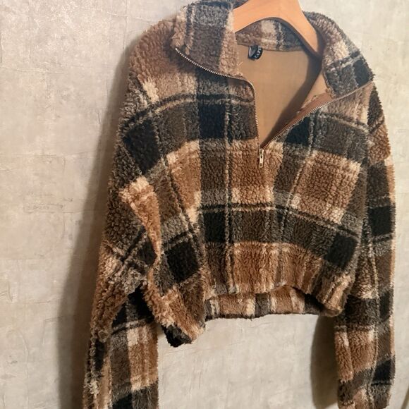 Zaful Sweaters - 3/$25 zaful sweater Cropped Medium S brown black neutrals 21" bust A4